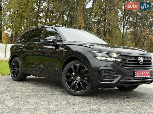 Чорний Фольксваген Туарег, об'ємом двигуна 3 л та пробігом 137 тис. км за 58000 $, фото 1 на Automoto.ua