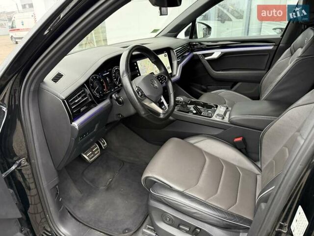 Чорний Фольксваген Туарег, об'ємом двигуна 2.99 л та пробігом 80 тис. км за 59900 $, фото 14 на Automoto.ua