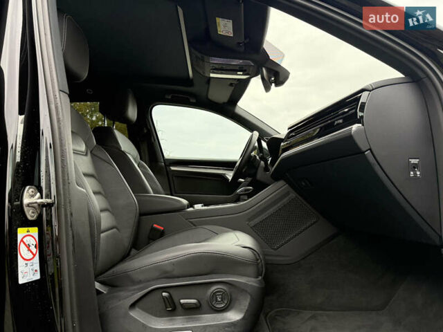 Чорний Фольксваген Туарег, об'ємом двигуна 3 л та пробігом 137 тис. км за 58000 $, фото 43 на Automoto.ua