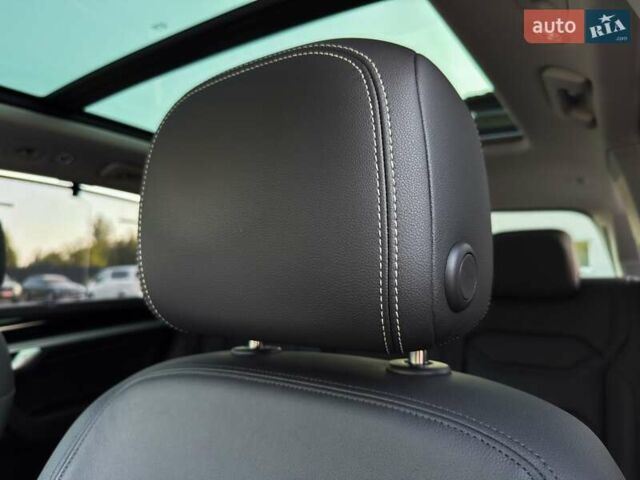 Черный Фольксваген Туарег, объемом двигателя 3 л и пробегом 142 тыс. км за 55999 $, фото 34 на Automoto.ua