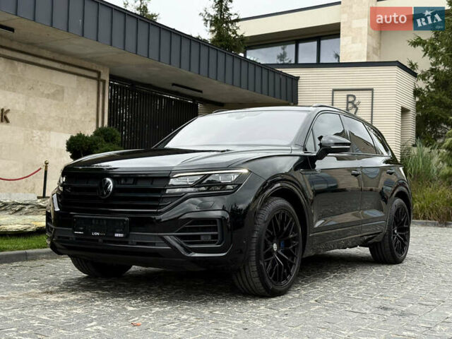 Чорний Фольксваген Туарег, об'ємом двигуна 3 л та пробігом 143 тис. км за 57900 $, фото 12 на Automoto.ua