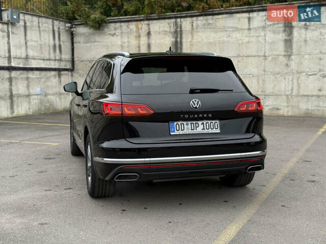 Черный Фольксваген Туарег, объемом двигателя 3 л и пробегом 105 тыс. км за 59500 $, фото 24 на Automoto.ua