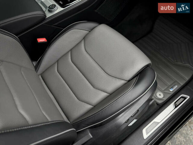 Чорний Фольксваген Туарег, об'ємом двигуна 3 л та пробігом 143 тис. км за 57900 $, фото 112 на Automoto.ua