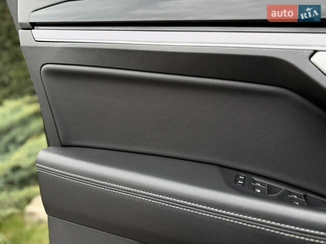 Чорний Фольксваген Туарег, об'ємом двигуна 3 л та пробігом 143 тис. км за 57900 $, фото 39 на Automoto.ua