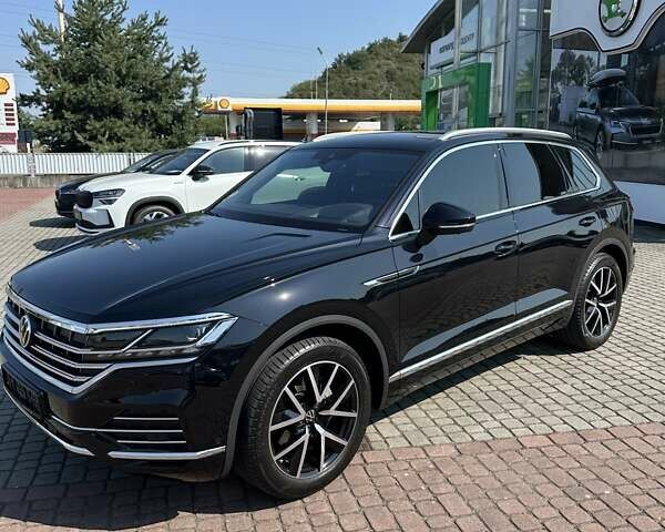 Черный Фольксваген Туарег, объемом двигателя 2.97 л и пробегом 2 тыс. км за 73000 $, фото 10 на Automoto.ua