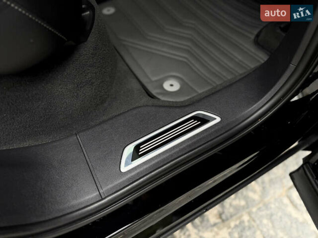 Чорний Фольксваген Туарег, об'ємом двигуна 3 л та пробігом 143 тис. км за 57900 $, фото 103 на Automoto.ua