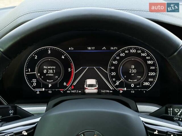 Черный Фольксваген Туарег, объемом двигателя 3 л и пробегом 142 тыс. км за 55999 $, фото 43 на Automoto.ua