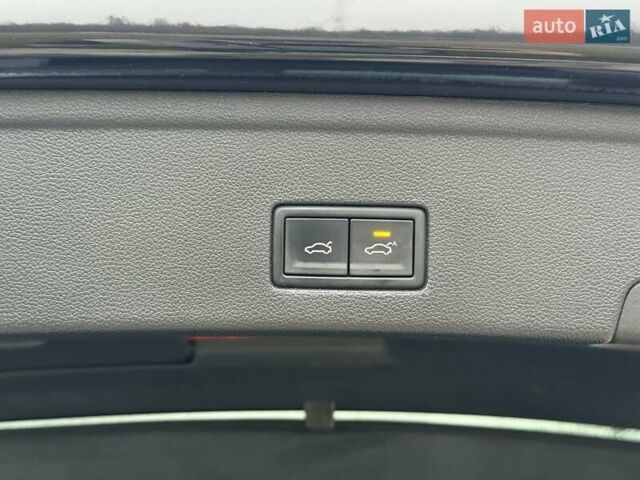 Чорний Фольксваген Туарег, об'ємом двигуна 2.99 л та пробігом 80 тис. км за 59900 $, фото 26 на Automoto.ua