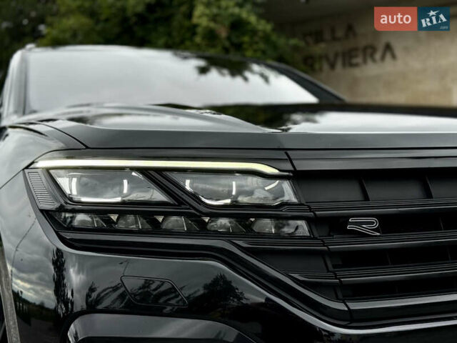 Чорний Фольксваген Туарег, об'ємом двигуна 3 л та пробігом 143 тис. км за 57900 $, фото 5 на Automoto.ua