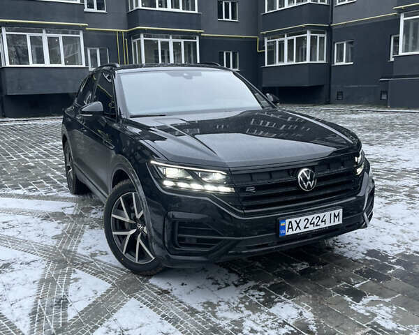 Черный Фольксваген Туарег, объемом двигателя 3 л и пробегом 70 тыс. км за 60000 $, фото 10 на Automoto.ua