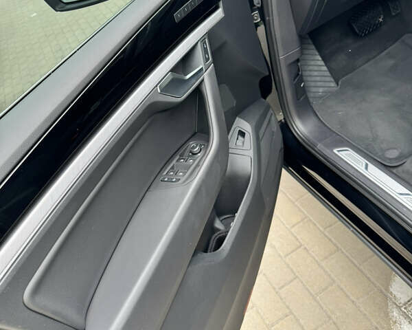 Черный Фольксваген Туарег, объемом двигателя 3 л и пробегом 115 тыс. км за 67000 $, фото 9 на Automoto.ua