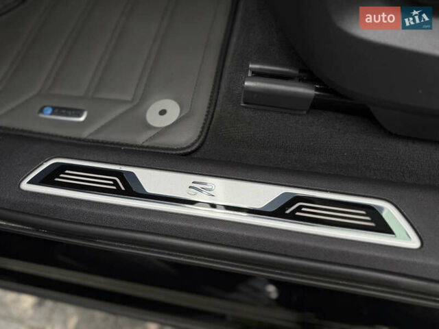 Чорний Фольксваген Туарег, об'ємом двигуна 3 л та пробігом 143 тис. км за 57900 $, фото 46 на Automoto.ua