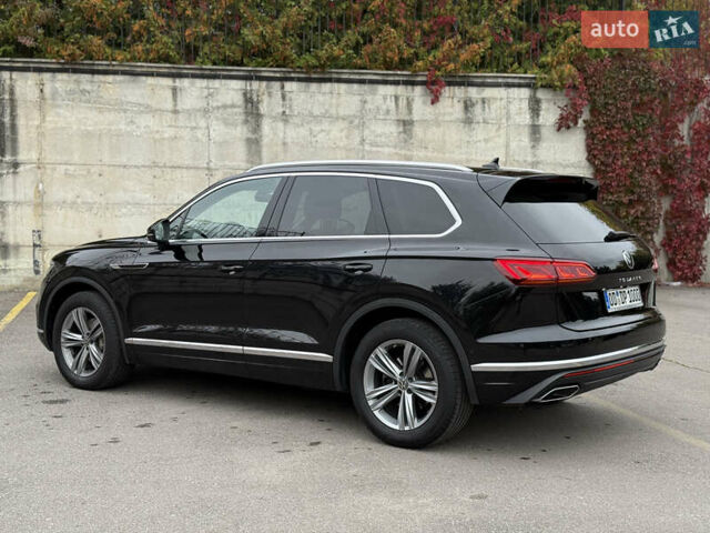 Черный Фольксваген Туарег, объемом двигателя 3 л и пробегом 105 тыс. км за 59500 $, фото 21 на Automoto.ua