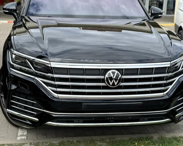 Черный Фольксваген Туарег, объемом двигателя 3 л и пробегом 115 тыс. км за 67000 $, фото 13 на Automoto.ua