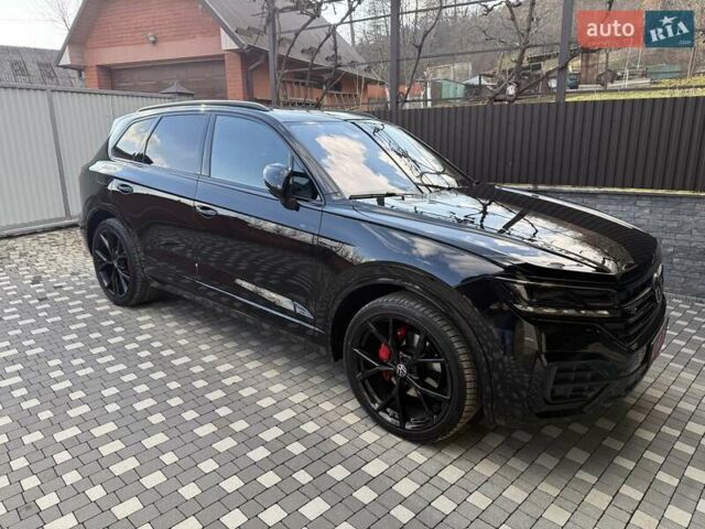 Чорний Фольксваген Туарег, об'ємом двигуна 2.97 л та пробігом 90 тис. км за 81383 $, фото 2 на Automoto.ua