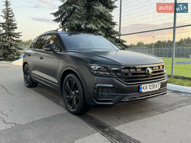 Черный Фольксваген Туарег, объемом двигателя 3 л и пробегом 87 тыс. км за 67500 $, фото 6 на Automoto.ua