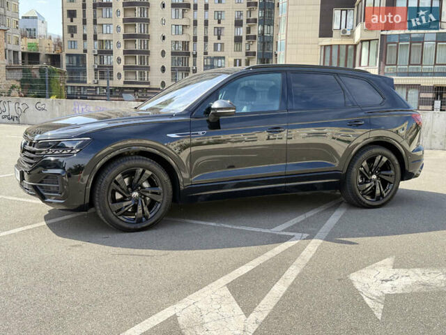 Фольксваген Туарег 2023 в Киеве на Automoto.ua Черный Фольксваген Туарег, объемом двигателя 3 л и пробегом 40 тыс. км за 77999 $, фото 22 на Automoto.ua