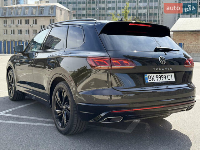 Фольксваген Туарег 2023 в Киеве на Automoto.ua Черный Фольксваген Туарег, объемом двигателя 3 л и пробегом 40 тыс. км за 77999 $, фото 34 на Automoto.ua