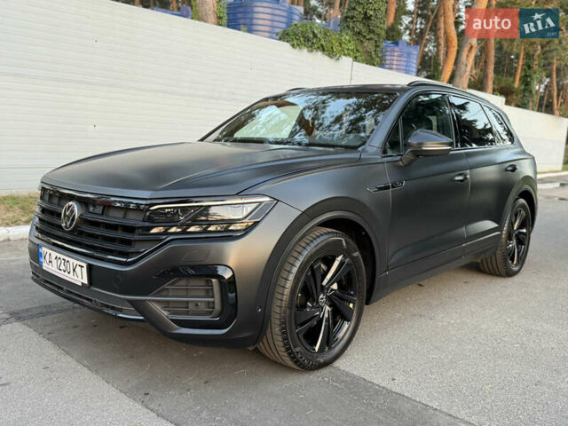 Черный Фольксваген Туарег, объемом двигателя 3 л и пробегом 87 тыс. км за 67500 $, фото 22 на Automoto.ua