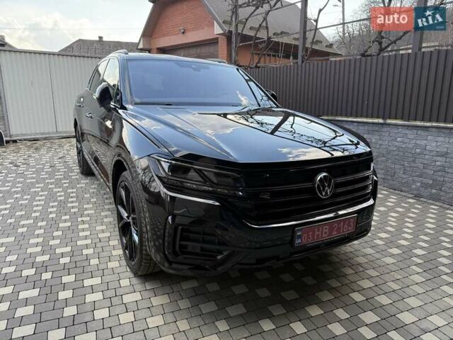 Чорний Фольксваген Туарег, об'ємом двигуна 2.97 л та пробігом 90 тис. км за 81383 $, фото 3 на Automoto.ua