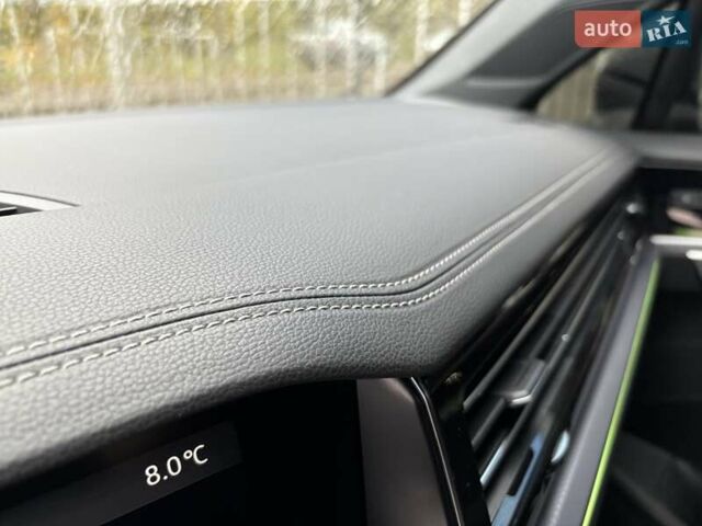 Чорний Фольксваген Туарег, об'ємом двигуна 2.97 л та пробігом 46 тис. км за 70700 $, фото 28 на Automoto.ua