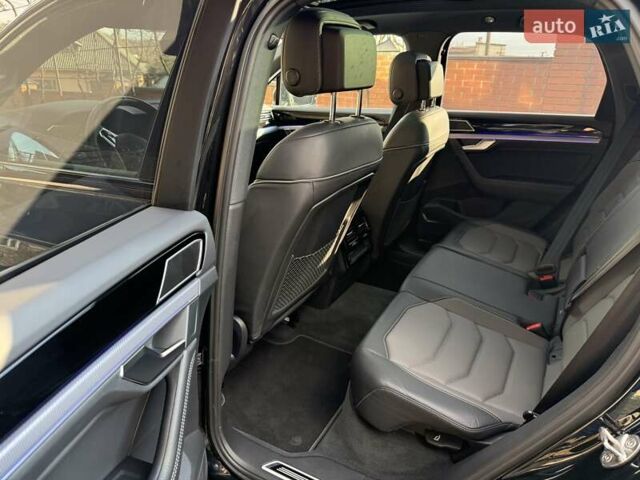 Чорний Фольксваген Туарег, об'ємом двигуна 2.97 л та пробігом 90 тис. км за 81383 $, фото 20 на Automoto.ua