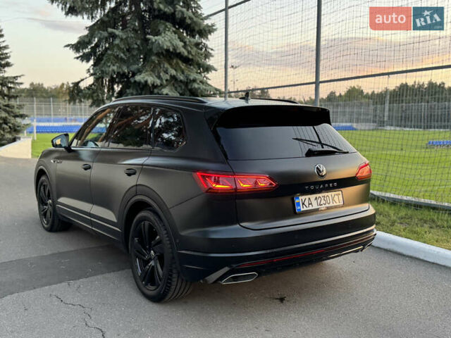 Черный Фольксваген Туарег, объемом двигателя 3 л и пробегом 87 тыс. км за 67500 $, фото 35 на Automoto.ua