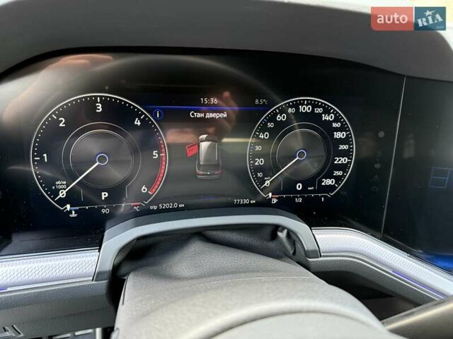 Чорний Фольксваген Туарег, об'ємом двигуна 2.97 л та пробігом 90 тис. км за 81383 $, фото 10 на Automoto.ua