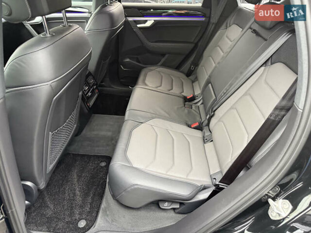 Черный Фольксваген Туарег, объемом двигателя 3 л и пробегом 87 тыс. км за 67500 $, фото 60 на Automoto.ua