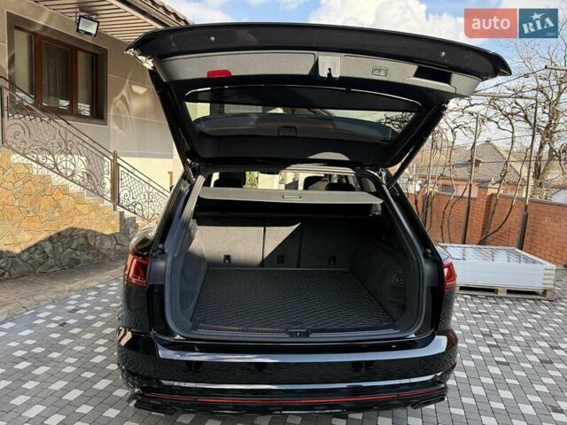 Чорний Фольксваген Туарег, об'ємом двигуна 2.97 л та пробігом 90 тис. км за 81383 $, фото 19 на Automoto.ua