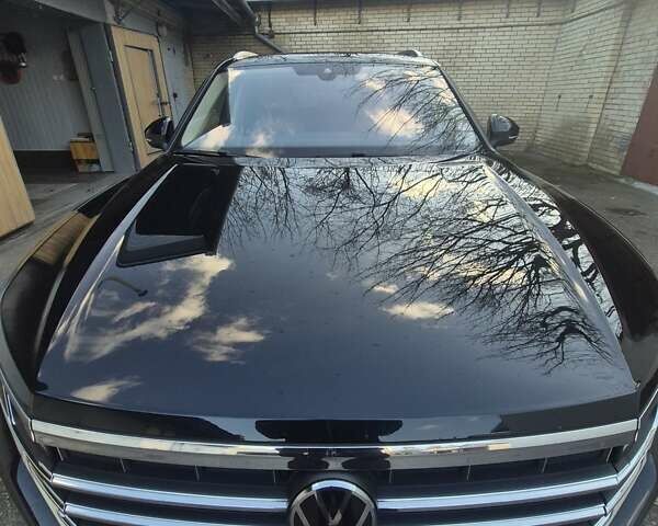 Черный Фольксваген Туарег, объемом двигателя 2.97 л и пробегом 112 тыс. км за 67500 $, фото 21 на Automoto.ua