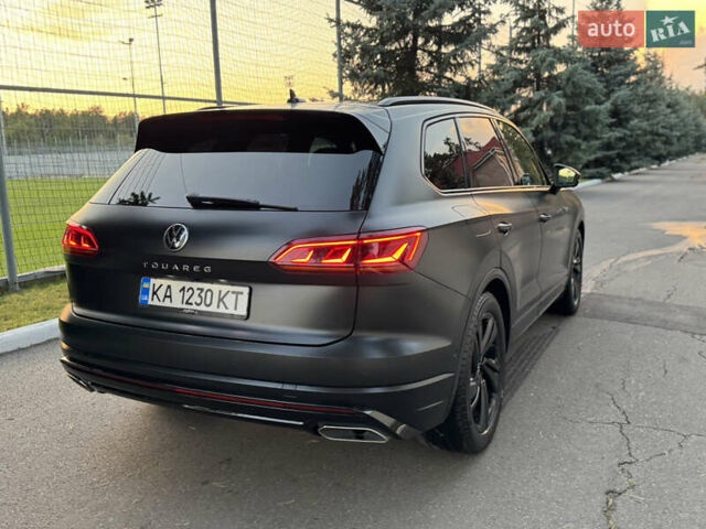 Черный Фольксваген Туарег, объемом двигателя 3 л и пробегом 87 тыс. км за 67500 $, фото 26 на Automoto.ua