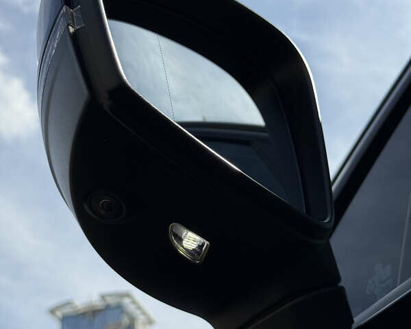 Фольксваген Туарег 2023 в Киеве на Automoto.ua Черный Фольксваген Туарег, объемом двигателя 3 л и пробегом 40 тыс. км за 77999 $, фото 73 на Automoto.ua