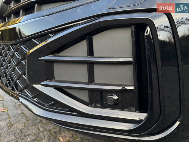 Черный Фольксваген Туарег, объемом двигателя 2.97 л и пробегом 30 тыс. км за 79500 $, фото 41 на Automoto.ua