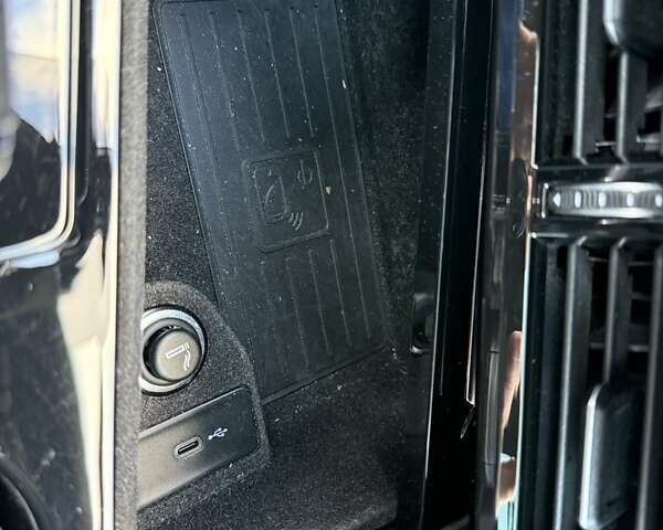 Чорний Фольксваген Туарег, об'ємом двигуна 2.97 л та пробігом 90 тис. км за 81383 $, фото 15 на Automoto.ua