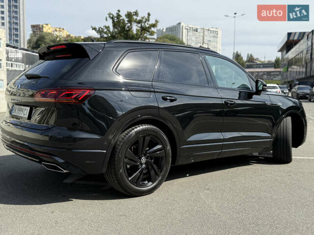 Фольксваген Туарег 2023 в Киеве на Automoto.ua Черный Фольксваген Туарег, объемом двигателя 3 л и пробегом 40 тыс. км за 77999 $, фото 29 на Automoto.ua