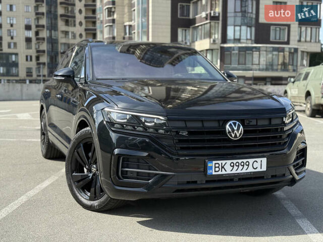 Фольксваген Туарег 2023 в Киеве на Automoto.ua Черный Фольксваген Туарег, объемом двигателя 3 л и пробегом 40 тыс. км за 77999 $, фото 2 на Automoto.ua