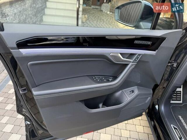 Чорний Фольксваген Туарег, об'ємом двигуна 2.97 л та пробігом 90 тис. км за 81383 $, фото 9 на Automoto.ua