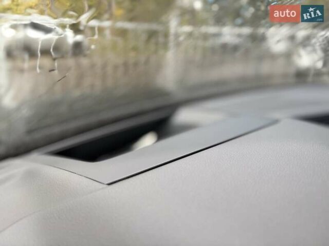 Чорний Фольксваген Туарег, об'ємом двигуна 2.97 л та пробігом 46 тис. км за 70700 $, фото 29 на Automoto.ua