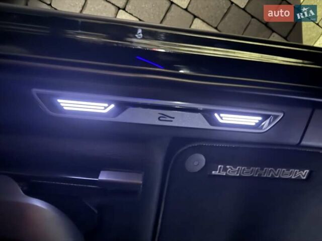 Чорний Фольксваген Туарег, об'ємом двигуна 2.97 л та пробігом 90 тис. км за 81383 $, фото 31 на Automoto.ua