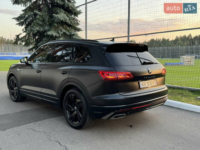 Черный Фольксваген Туарег, объемом двигателя 3 л и пробегом 87 тыс. км за 67500 $, фото 34 на Automoto.ua