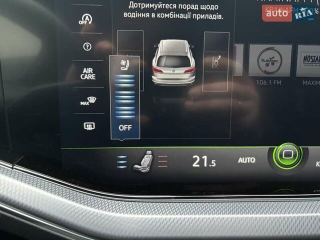 Чорний Фольксваген Туарег, об'ємом двигуна 2.97 л та пробігом 46 тис. км за 70700 $, фото 46 на Automoto.ua