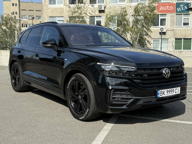Фольксваген Туарег 2023 в Киеве на Automoto.ua Черный Фольксваген Туарег, объемом двигателя 3 л и пробегом 40 тыс. км за 77999 $, фото 12 на Automoto.ua