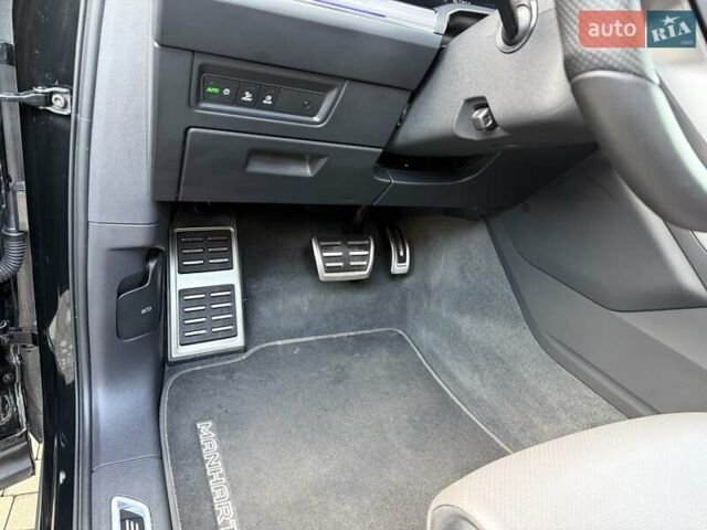 Чорний Фольксваген Туарег, об'ємом двигуна 2.97 л та пробігом 90 тис. км за 81383 $, фото 18 на Automoto.ua