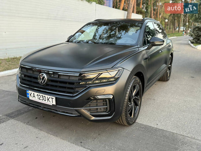Черный Фольксваген Туарег, объемом двигателя 3 л и пробегом 87 тыс. км за 67500 $, фото 8 на Automoto.ua