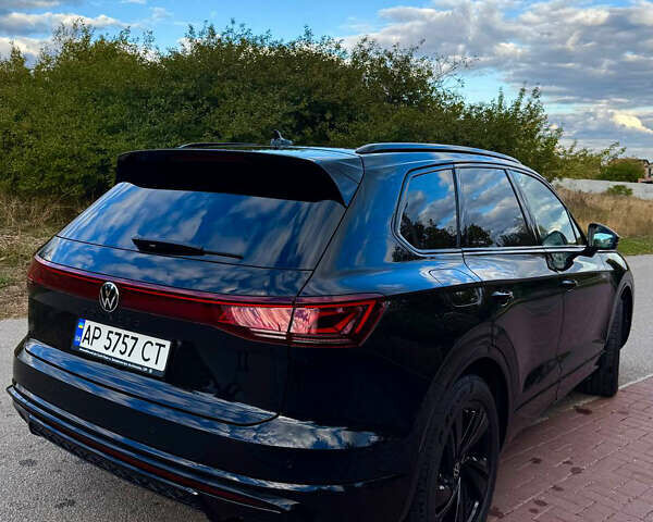 Фольксваген Туарег 2023 у Києві на Automoto.ua Чорний Фольксваген Туарег, об'ємом двигуна 2.97 л та пробігом 3 тис. км за 83500 $, фото 20 на Automoto.ua