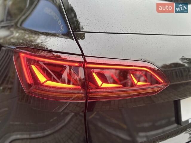 Чорний Фольксваген Туарег, об'ємом двигуна 2.97 л та пробігом 46 тис. км за 70700 $, фото 15 на Automoto.ua