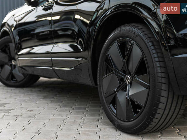 Чорний Фольксваген Туарег, об'ємом двигуна 2.99 л та пробігом 22 тис. км за 85500 $, фото 6 на Automoto.ua