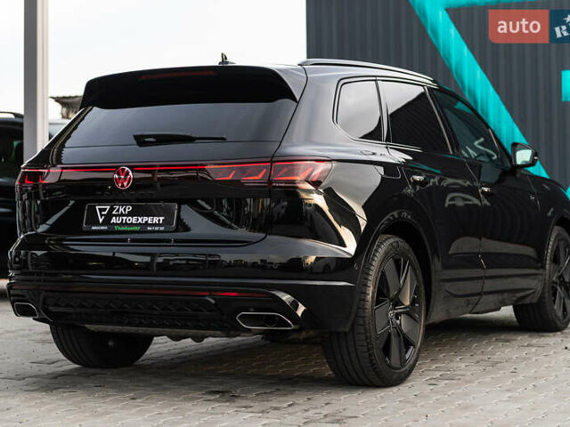 Черный Фольксваген Туарег, объемом двигателя 2.99 л и пробегом 27 тыс. км за 85500 $, фото 9 на Automoto.ua