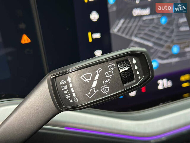 Черный Фольксваген Туарег, объемом двигателя 2.99 л и пробегом 18 тыс. км за 82999 $, фото 56 на Automoto.ua